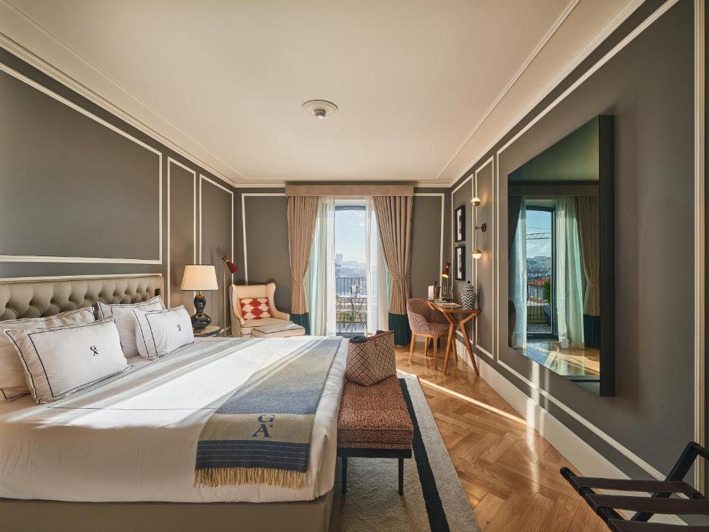 Spa and pool facilities at a luxury Porto hotel